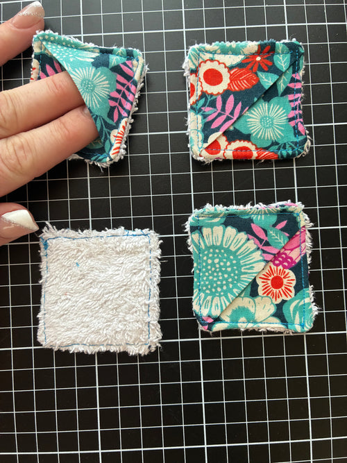 4 pack Reusable make up whipes